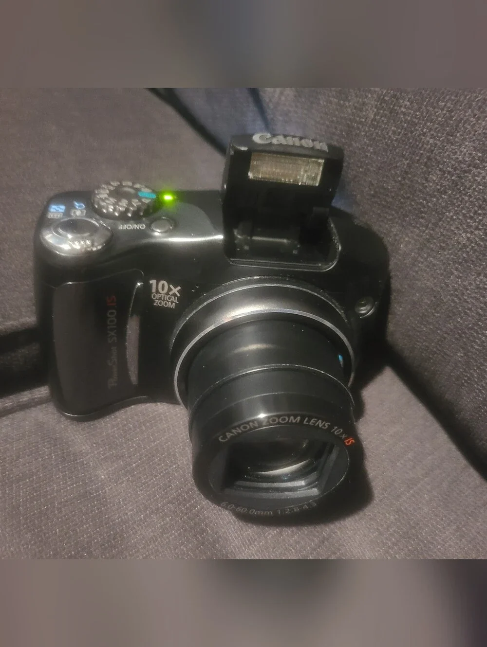 Canon PowerShot SX100 IS Compact Camera 8MP 10x Zoom 2.5in Screen Black